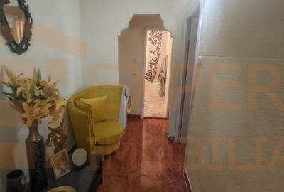 Apartament cu 3 camere decomandat, mobilat în Casa de Cultură - 6