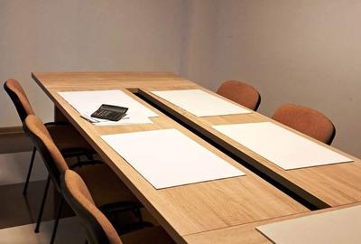 Casă cu 4 camere în Central - 1