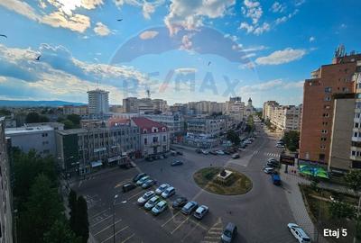 Spatiu de 202 mp + 64 mp terasa la etajul 5, zona ultracentrala - 11