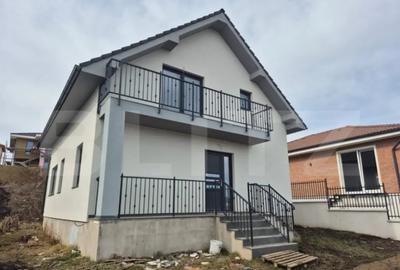 Casă cu 4 camere cu Teren 500 Mp în Corunca - 7