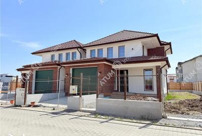 Casă cu 5 camere cu Teren 343 Mp în Șelimbăr