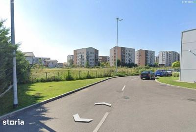 Teren de 24500 mp, în Central - 2