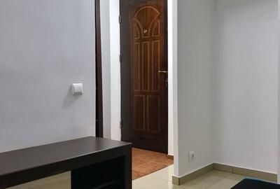 Garsonieră semidecomandată, mobilată în Vitan Mall - 5