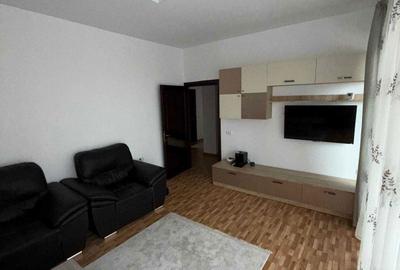 Apartament cu 2 camere decomandat în Universitate - 2