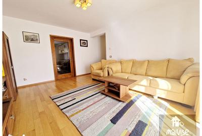 Casă cu 5 camere cu Canalizare în Florilor - 9