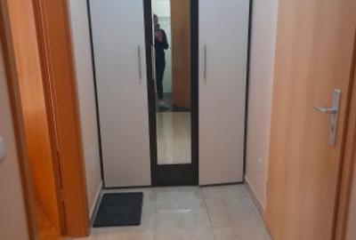 Închiriez garsoniera mobilata și utilata modern