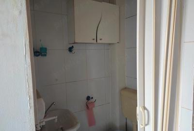 Garsonieră nedecomandată în Far