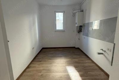 Apartament cu 3 camere decomandat în Central - 3