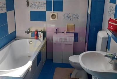 Casă cu 5 camere cu Teren 578 Mp în Joița - 9