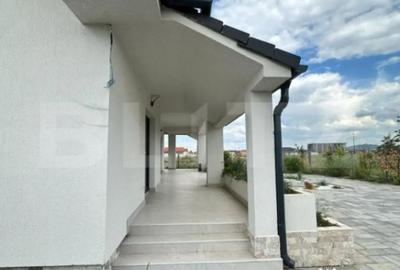 Casă cu 7 camere cu Teren 488 Mp în Seleuș - 14