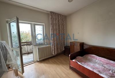 FARA COMISION! Apartament decomandat, 2 balcoane, etaj 1/8 - 2