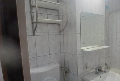 Inchiriere garsoniera strada Foc?ani zona Petre Ispirescu Inchiriere garsoniera strada Foc?ani zona Petre Ispirescu - 9