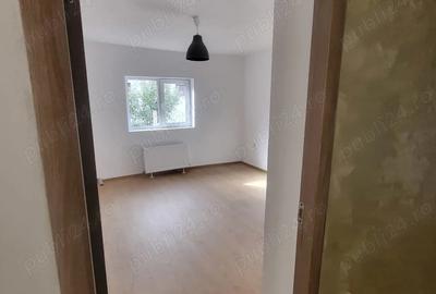 Casă cu Teren 600 Mp în Central - 4