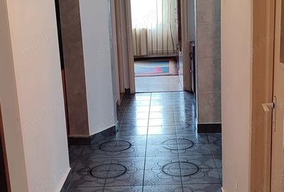 Apartament cu 3 camere decomandat în Tudor - 2