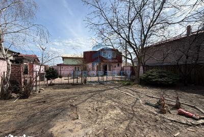 Casă cu 3 camere cu Canalizare în Central - 19