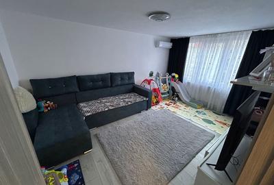 Apartament cu 2 camere decomandat în Narcisa - 4