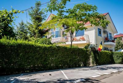 Casă individuală cu 12 camere cu Canalizare în Central - 1