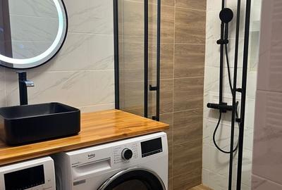 Apartament cu 2 camere decomandat în Valea Lupului