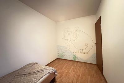 Vand apartament 3 camere - Aleea Moldovita nr. 3-75.000EUR NEGOCIABIL!! - 3