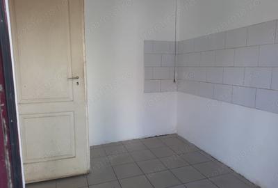 Spațiu comercial, de 30,000 mp, în Central - 2