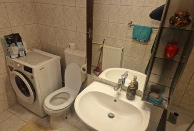 INCHIZIRIEZ GARSONIERA PLOIESTI-9MAI - 1