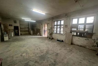 Spațiu comercial, de 130 mp, în 7 Noiembrie - 3