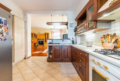 Casă cu 7 camere cu Teren 720 Mp în Brâncoveanu - 8