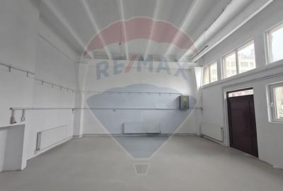 Spațiu industrial de 63mp de închiriat în zona Bulgaria - 1