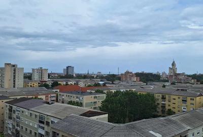 Apartament cu 2 camere semidecomandat în Micro 16 - 2