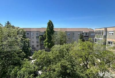 Apartament cu 2 camere decomandat în Nufărul - 8