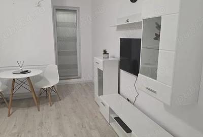 Inchiriez garsoniera in Militari Residence - 1