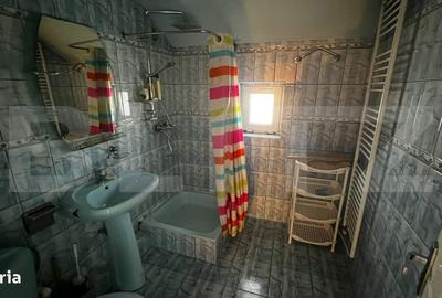 Casă cu 5 camere cu Teren 839 Mp în Central - 2