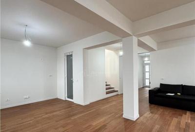 Casă cu 4 camere cu Teren 412 Mp în Zăvoi - 4