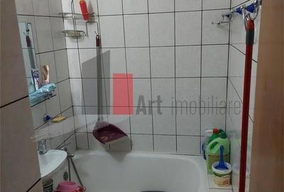 Tei, apartament de 3 camere - 11