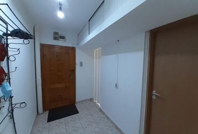 Garsonieră decomandată în Central - 3