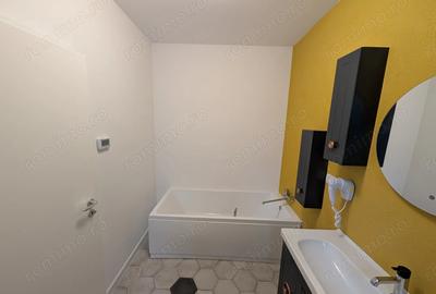 Casă cu 5 camere cu Teren 320 Mp în Sânandrei - 2