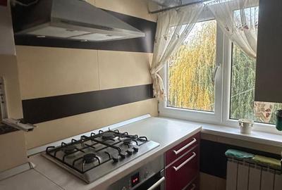 Apartament cu 3 camere decomandat în George Enescu - 2
