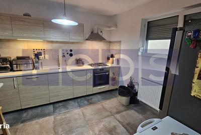 Casă cu 4 camere în Central - 12