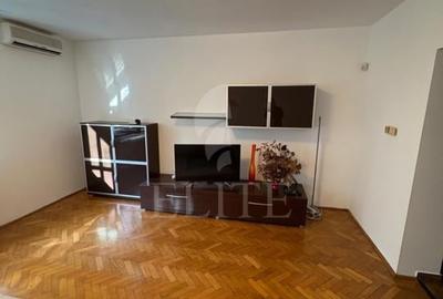 Apartament cu 3 camere decomandat în Plopilor - 2