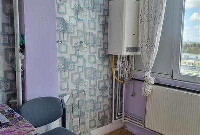 Garsonieră decomandată, mobilată în Exterior Est