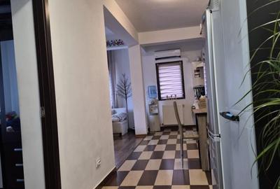 Apartament cu 3 camere decomandat în Central - 13