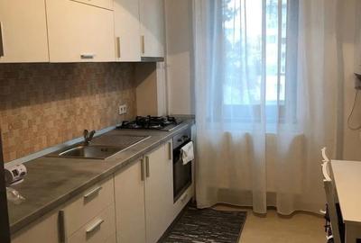 Apartament cu 2 camere decomandat în Ultracentral