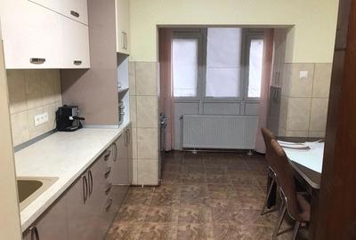 Apartament cu 3 camere decomandat în Central - 15