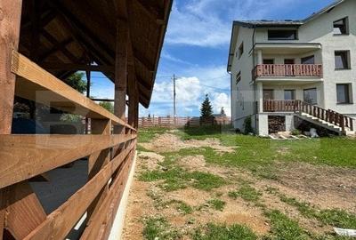 Pensiune moderna cu vedere panoramica spre Lacul Belis ! - 8