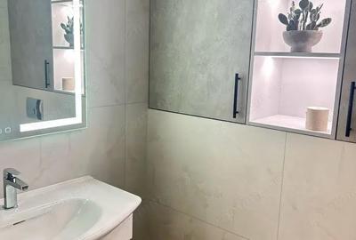 Apartament cu 2 camere decomandat în Băneasa