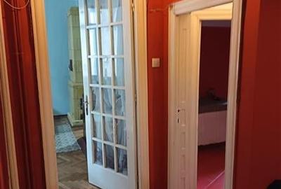 Apartament cu 3 camere semidecomandat, mobilat în Calea Călărașilor - 3