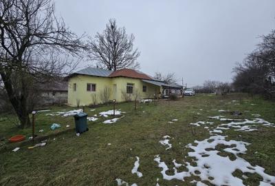 Casă individuală cu 2 camere cu Canalizare în Cartojani - 1