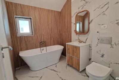 Casă cu 4 camere cu Teren 274 Mp în Remetea Mare - 6