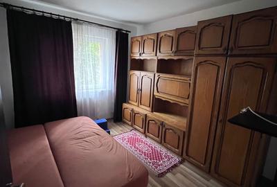 Apartament cu 3 camere decomandat în Micro 16 - 2