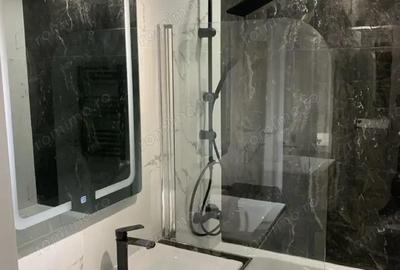 Apartament cu 2 camere decomandat în Eroii Revoluției